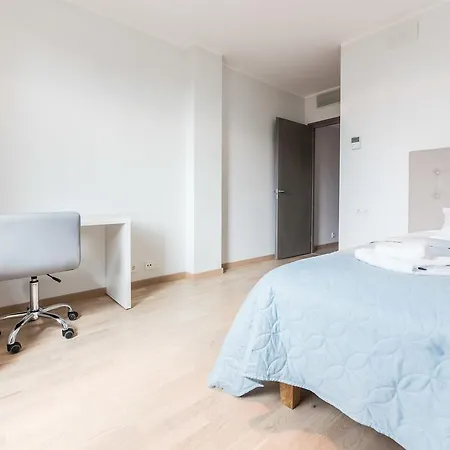 Goodson & Red Rotermanni Apartamento